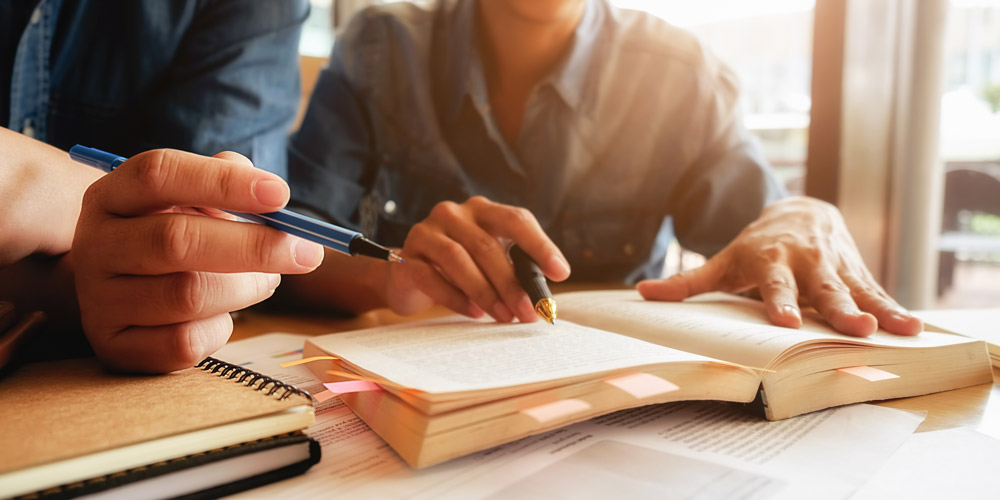 Borse di studio e concorsi professionali